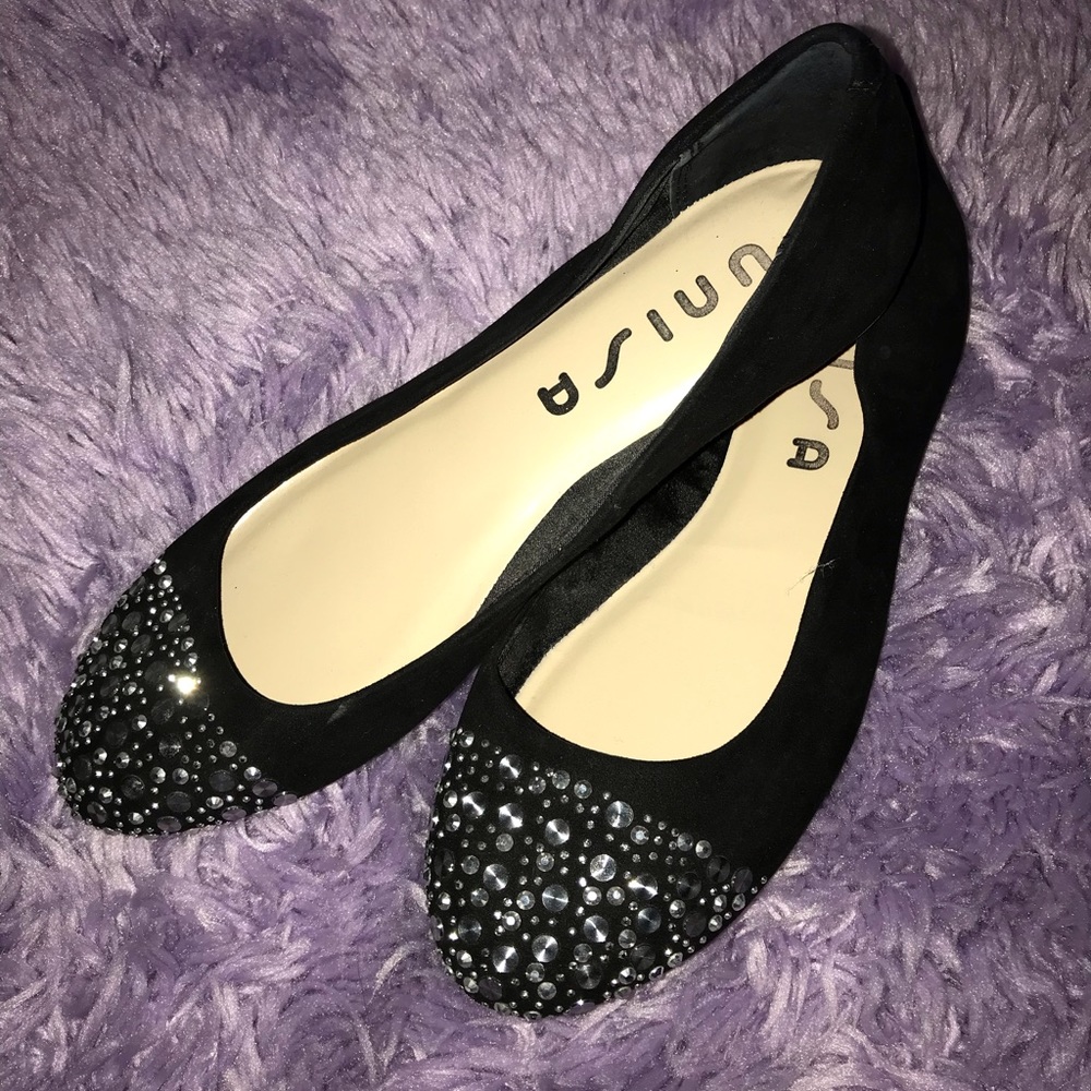 Dress shoes